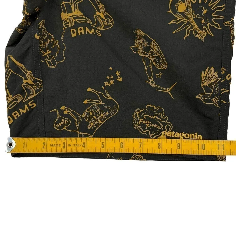 Patagonia Men's Wavefarer No Dams Boardshorts Balkan Bust/Ink Black 32x9